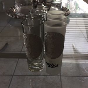 Mini classes for tequila